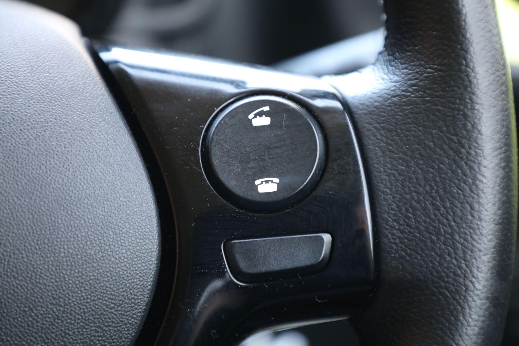 Large vehicle image